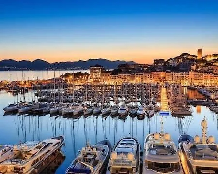 Appartement And Breakfast Cannes
